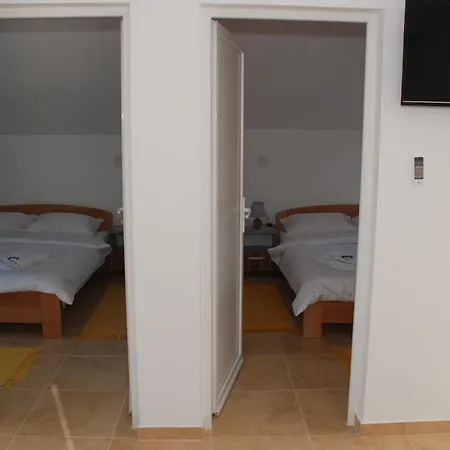 Apartment Simic Srebrno Jezero Ostrovo